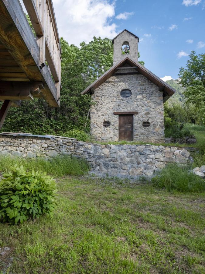 Superbe Ferme Renovee En Chalet De Luxe En Pleine Nature Barcelonnette Exterior foto